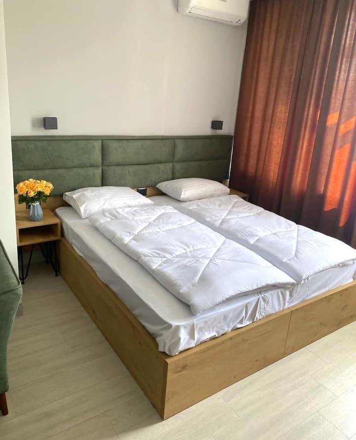 Апарт-Отель Nine Rooms Ereván Exterior foto
